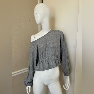 BY TOGETHER Heather Grey/White Striped Wide Neck Cropped Long Sleeve Top Sz S
